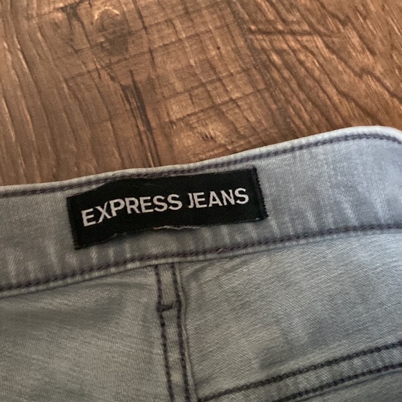 Express Jeans - Picture 2 of 4
